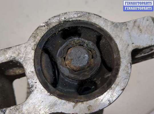 купить Рычаг подвески на Skoda Octavia (A5) 2004-2013