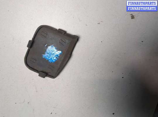 купить Заглушка буксировочного крюка на Ford Fusion 2002-2012