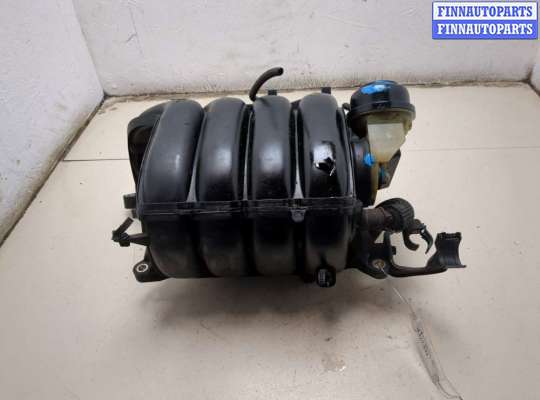 Коллектор впускной TT896077 на Toyota Verso 2009-2018