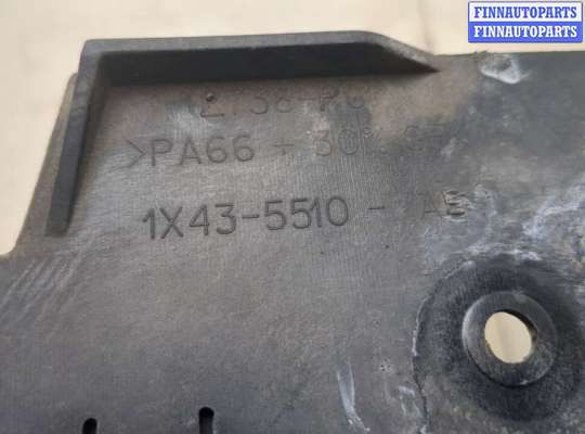 купить Решетка радиатора на Jaguar X-Type 2001-2009