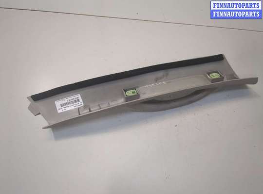 купить Обшивка стойки на Jeep Liberty 2001-2007