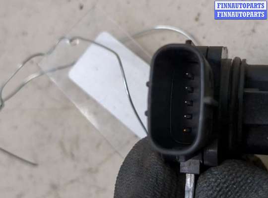 купить Измеритель потока воздуха (расходомер) на Toyota Highlander 2 2007-2013