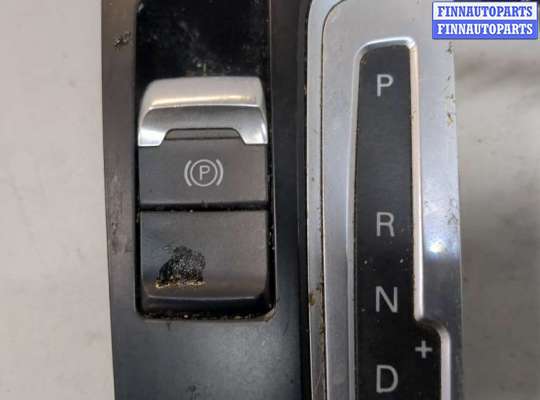 купить Рамка под кулису на Audi Q5 2008-2017