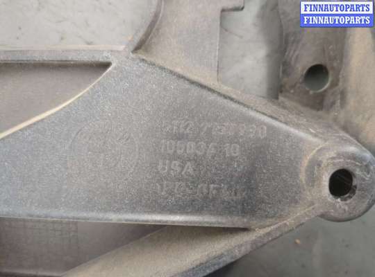 купить Кронштейн крыла на BMW X5 E70 2006-2013