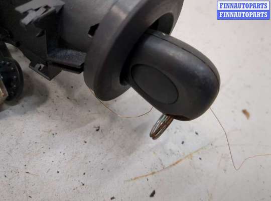 купить Замок зажигания на Renault Megane 1996-2002