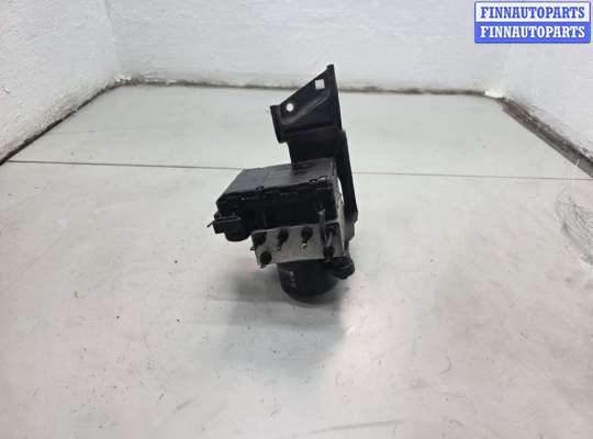 Блок ABS на Audi A3 (8L)