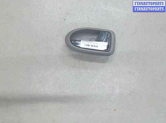 купить Ручка двери салона на Mazda Premacy 1999-2005