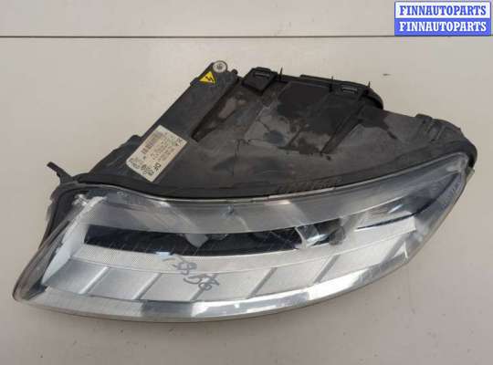 Фара передняя на Audi A6 (C6)