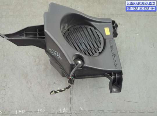 купить Сабвуфер на Mercedes ML W164 2005-2011