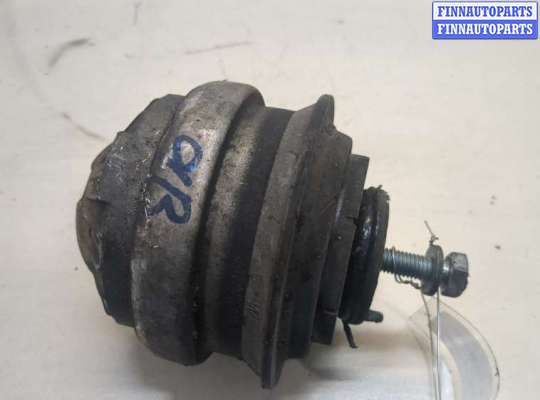 Подушка крепления двигателя MB1455785 на Mercedes E W211 2002-2009