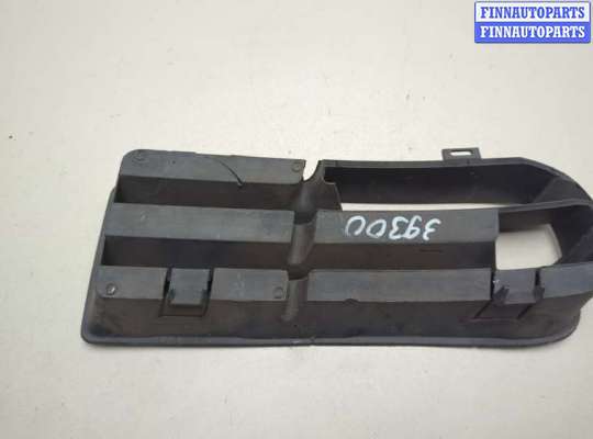 купить Заглушка (решётка) бампера на Volkswagen Golf 4 1997-2005