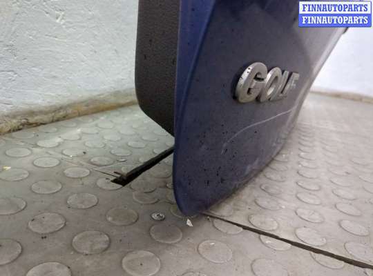 купить Кнопка открывания багажника с крышки на Volkswagen Golf 5 2003-2009