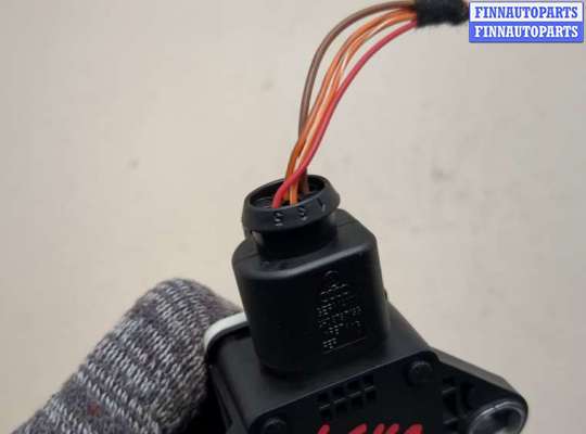 купить Датчик ускорения на Audi Q5 2008-2017