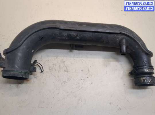 купить Патрубок корпуса воздушного фильтра на Nissan Serena (C23) 1991-2002