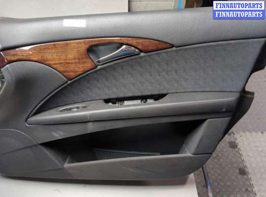Дверная карта (Обшивка двери) MB1724353 на Mercedes E W211 2002-2009