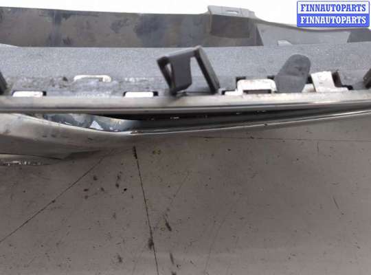 купить Решетка радиатора на Opel Zafira B 2005-2014