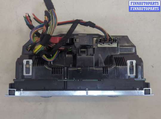 купить Переключатель отопителя (печки) на Audi Q7 2005-2015