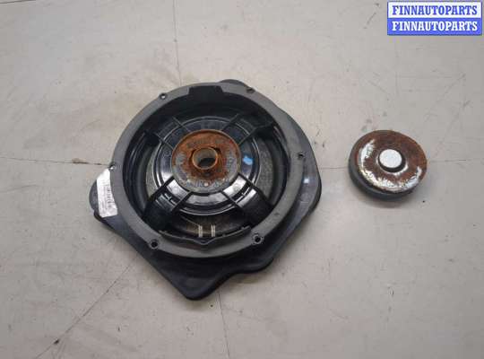 купить Динамик на Volkswagen Touareg 2007-2010