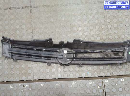 купить Решетка радиатора на Fiat Panda 2003-2012