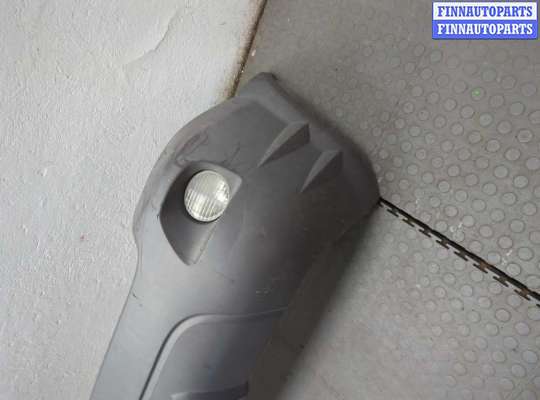 Фонарь габаритный в бампер на Pontiac Vibe