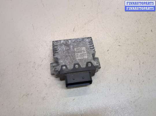 купить Блок управления топливным насосом на Audi A8 (D3) 2002-2010