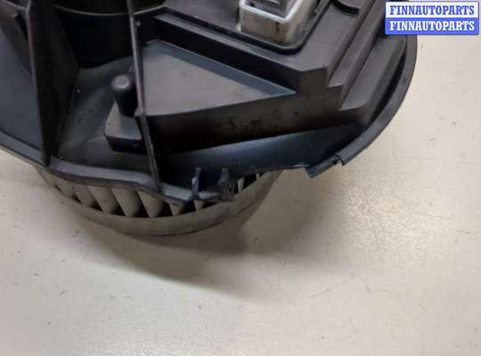 купить Двигатель отопителя (моторчик печки) на Volvo XC90 2002-2006