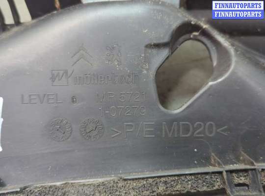 купить Жабо под дворники (дождевик) на Citroen C1 2005-2014