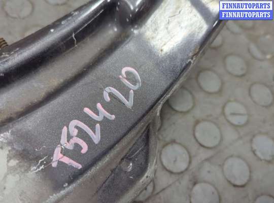 купить Кронштейн крыла на Audi Q7 2005-2015