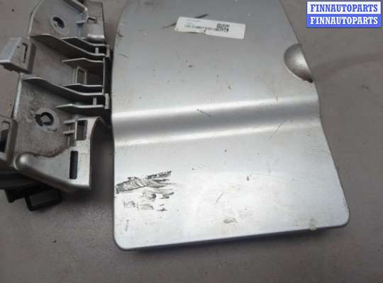 купить Лючок бензобака на Opel Vivaro 2001-2014