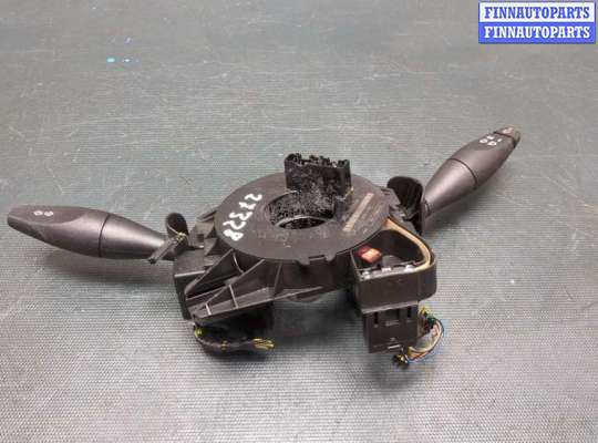 Переключатель поворотов и дворников (стрекоза) FO1786472 на Ford Focus 1 1998-2004