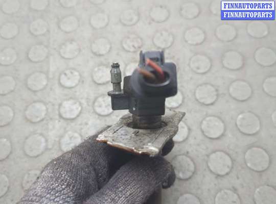 купить Форсунка топливная на Volkswagen Passat 6 2005-2010