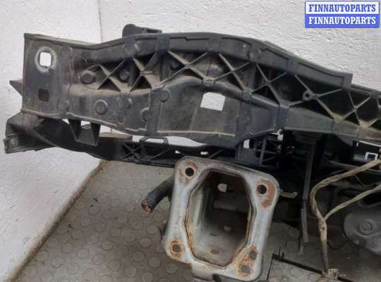 купить Воздухозаборник на Ford Focus 2 2008-2011