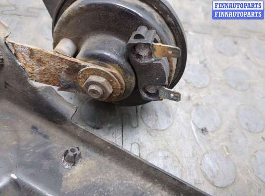 купить Рамка капота на Mercedes CLS C219 2004-2010