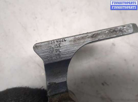 купить Петля двери на Volkswagen Passat 6 2005-2010