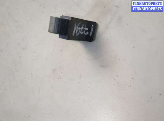 купить Петля двери на Volkswagen Jetta 6 2010-2018