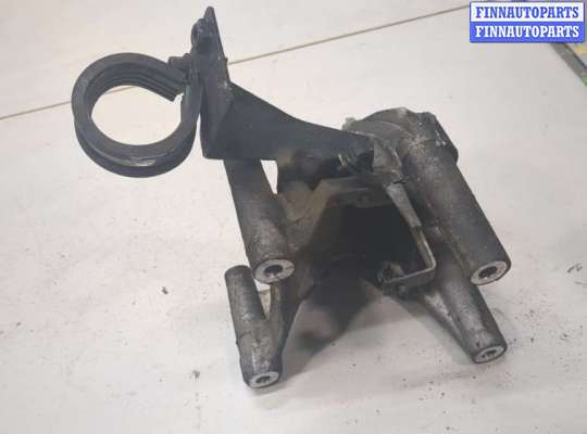 купить Кронштейн двигателя на Volkswagen Touareg 2002-2007