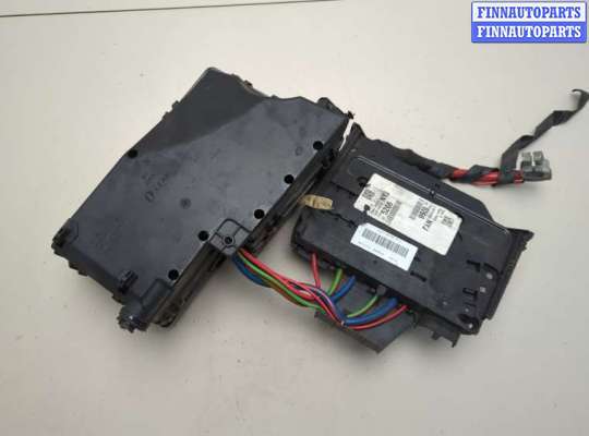 купить Блок предохранителей на Ford Escape 2015-2019