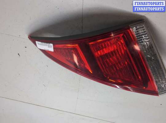 купить Фонарь крышки багажника на Toyota Venza 2008-2017