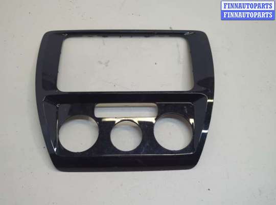 купить Рамка под магнитолу на Volkswagen Jetta 6 2010-2018