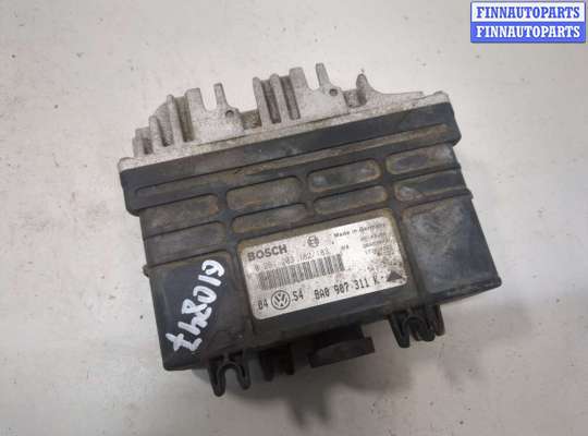 купить Блок управления двигателем на Volkswagen Passat 4 1993-1997