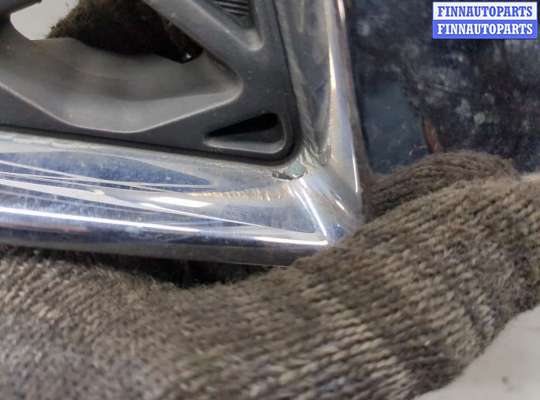 купить Решетка радиатора на Nissan X-Trail (T30) 2001-2007