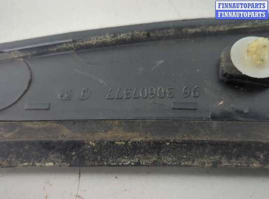 купить Жабо под дворники (дождевик) на Peugeot 206 1998-2012