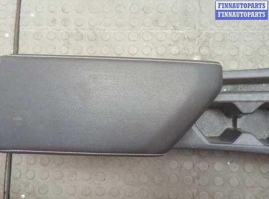 купить Консоль салона (кулисная часть) на Volkswagen Jetta 7 2018-2024