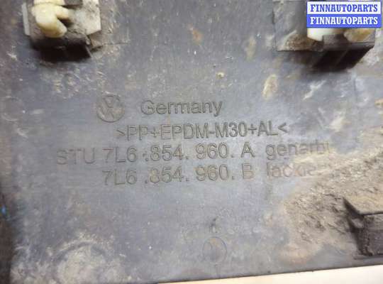 купить Молдинг крыла на Volkswagen Touareg 2007-2010