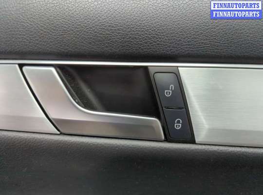 купить Петля двери на Mercedes C W204 2006-2015