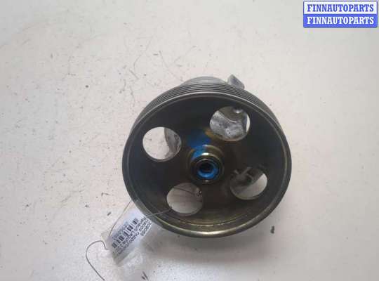 Насос гидроусилителя руля (ГУР) RN1555619 на Renault Laguna 2 2001-2007