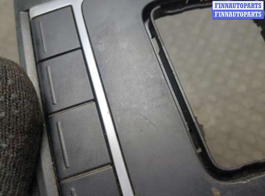 купить Рамка под кулису на Volkswagen Amarok 2010-2025