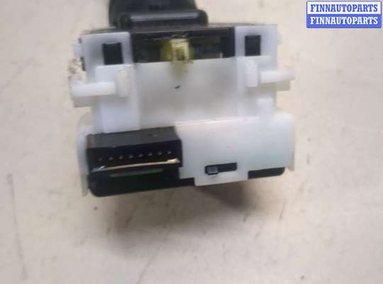 купить Переключатель поворотов на Infiniti QX56 2004-2010