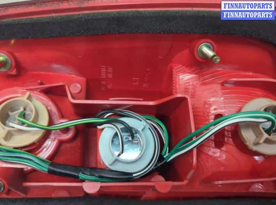 купить Фонарь (задний) на Toyota RAV 4 2000-2005