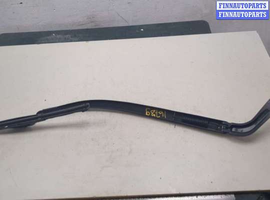 Поводок дворника на Jeep Cherokee IV (KL)